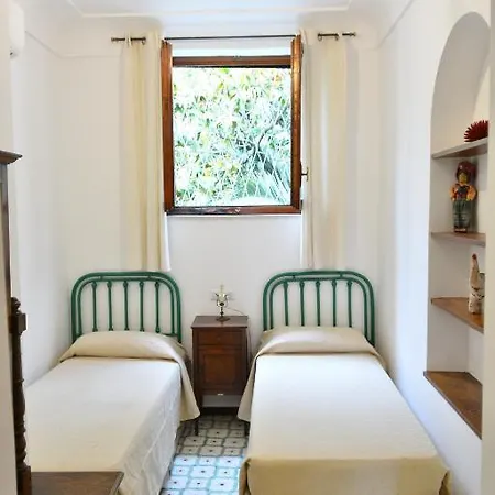 Luna Caprese Apartman *